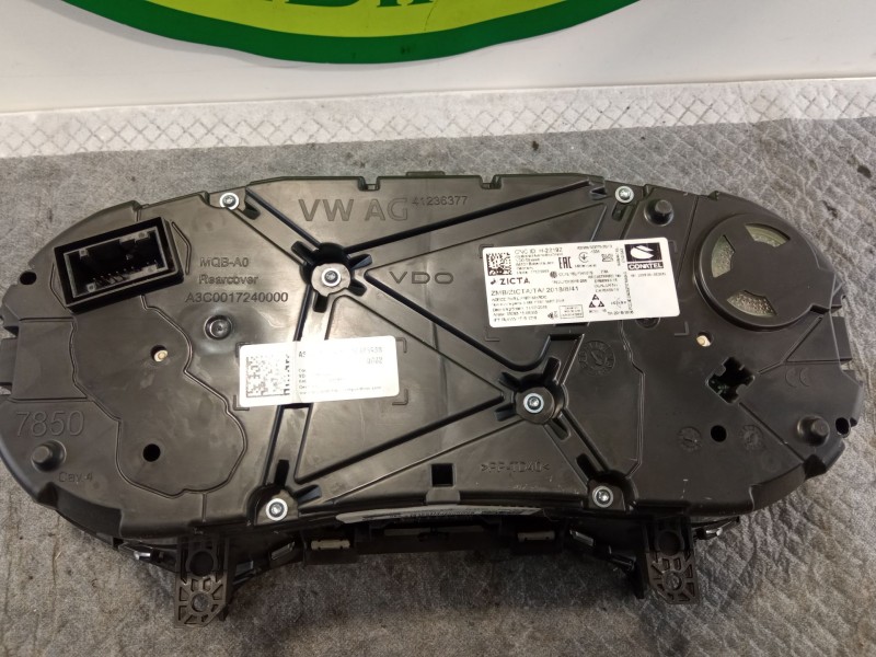 Recambio de cuadro instrumentos para seat ibiza referencia OEM IAM 6F0920740C  