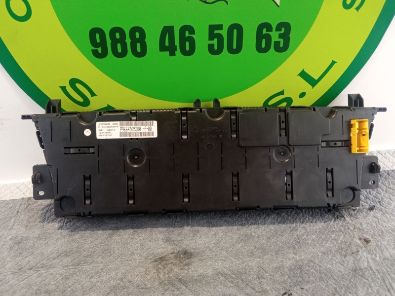 Recambio de cuenta kilometros para citroën c4 referencia OEM IAM P9664365280  