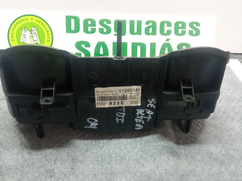 Recambio de cuenta kilometros para seat altea referencia OEM IAM V1056161  