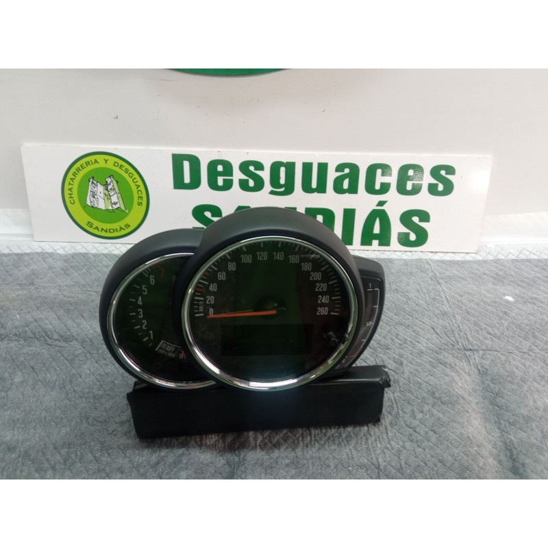 Recambio de cuenta kilometros para mini countryman cooper referencia OEM IAM 877967501  