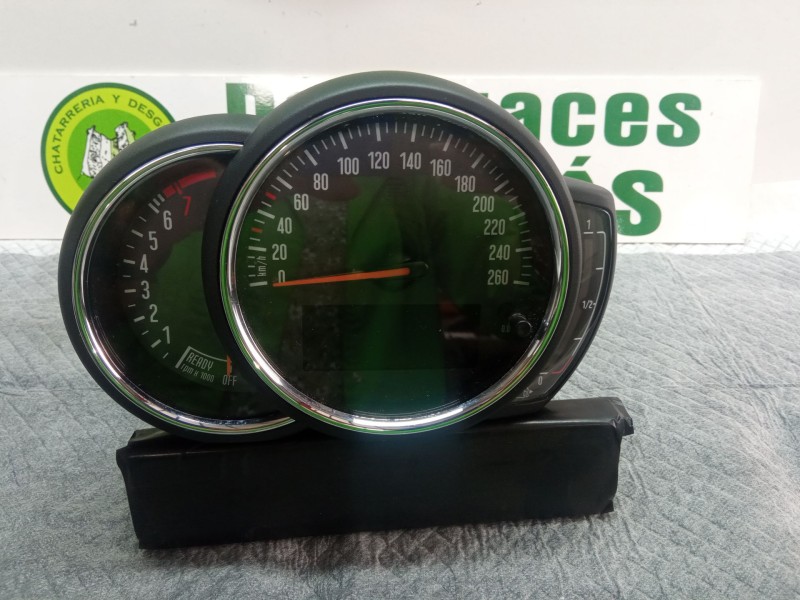 Recambio de cuenta kilometros para mini countryman cooper referencia OEM IAM 877967501  
