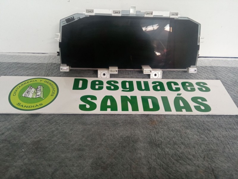 Recambio de cuenta kilometros para volkswagen polo referencia OEM IAM 2GP920310B  