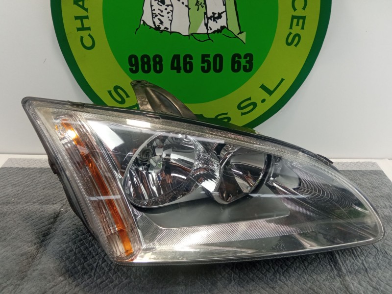 Recambio de faro delantero derecho para ford focus referencia OEM IAM    Recambio de faro delantero derecho para ford focus referencia OEM IAM
