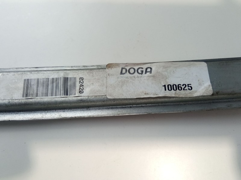 Recambio de elevalunas delantero izquierdo para renault laguna referencia OEM IAM   