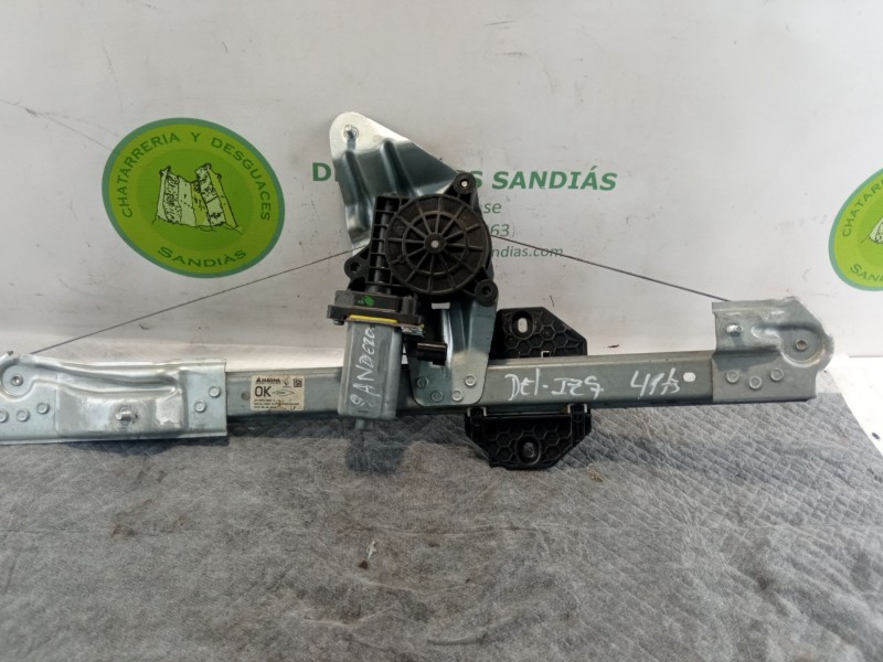 Recambio de elevalunas delantero izquierdo para dacia sandero referencia OEM IAM   