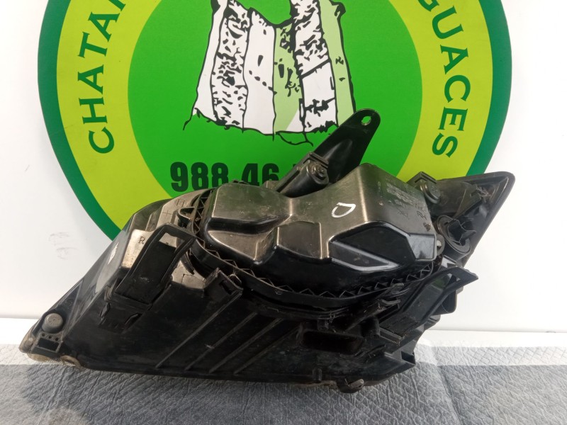 Recambio de faro delantero derecho para ford focus referencia OEM IAM   