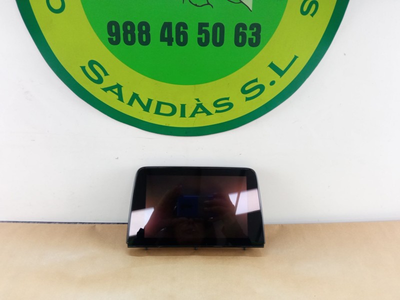 Recambio de pantalla navegador para ford focus referencia OEM IAM JX7118B955FD  