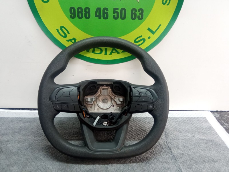 Recambio de volante (sin airbag) para iveco 35 s18 referencia OEM IAM 5802303979  