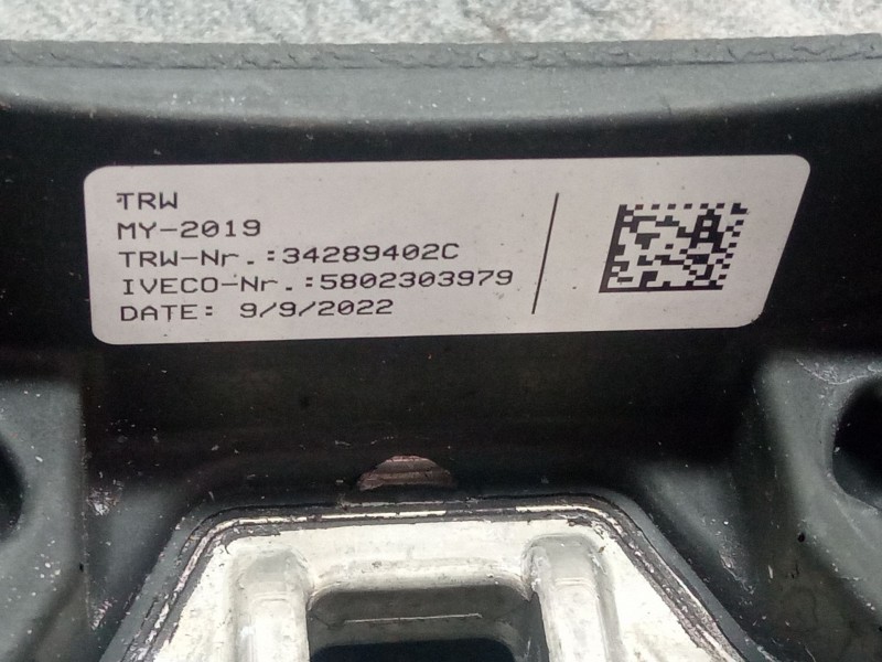 Recambio de volante (sin airbag) para iveco 35 s18 referencia OEM IAM 5802303979  