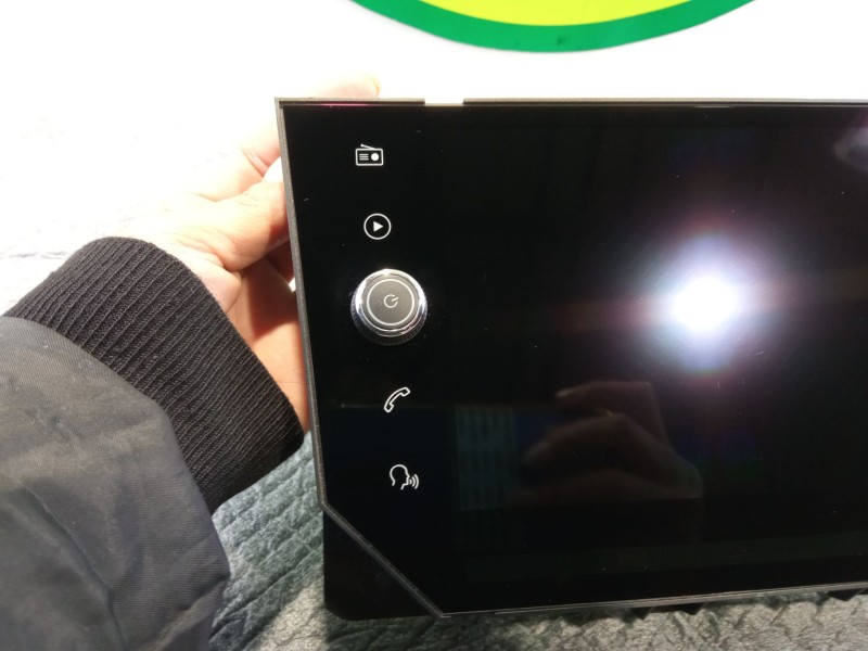 Recambio de pantalla multifuncion para seat ibiza referencia OEM IAM 6F0919605B  