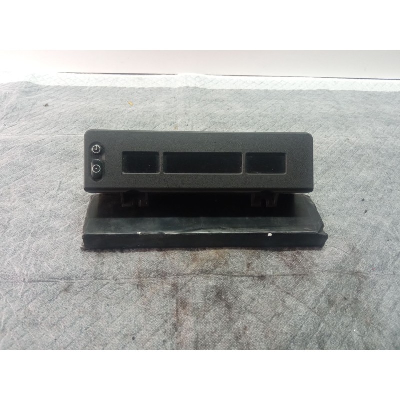 Recambio de pantalla multifuncion para opel astra referencia OEM IAM 5WK744290478319  