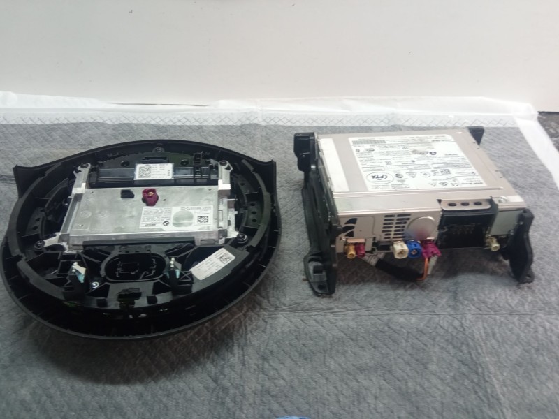 Recambio de kit navegacion para mini countryman cooper referencia OEM IAM   