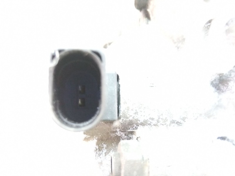 Recambio de compresor aire acondicionado para volkswagen caddy referencia OEM IAM 5N0820803E  