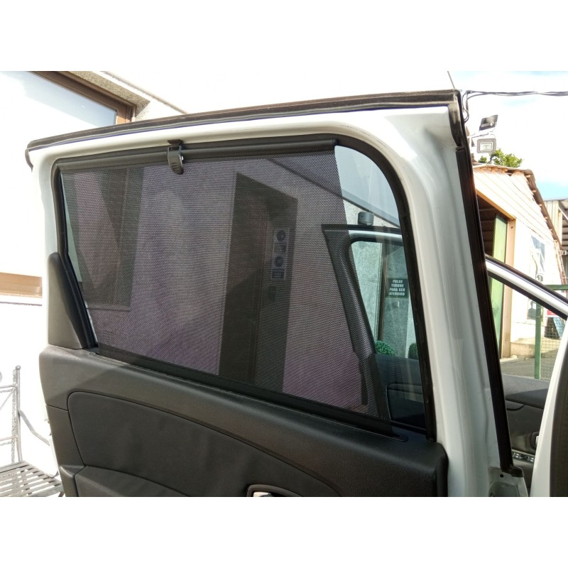 renault scenic del año 2010