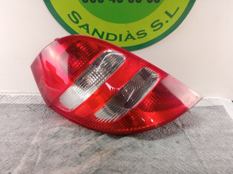 Recambio de piloto trasero izquierdo para mercedes-benz clase a a 180 referencia OEM IAM A1698200364L  