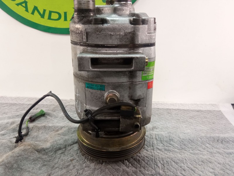 Recambio de compresor aire acondicionado para volkswagen passat referencia OEM IAM 08d260805d5062310500  