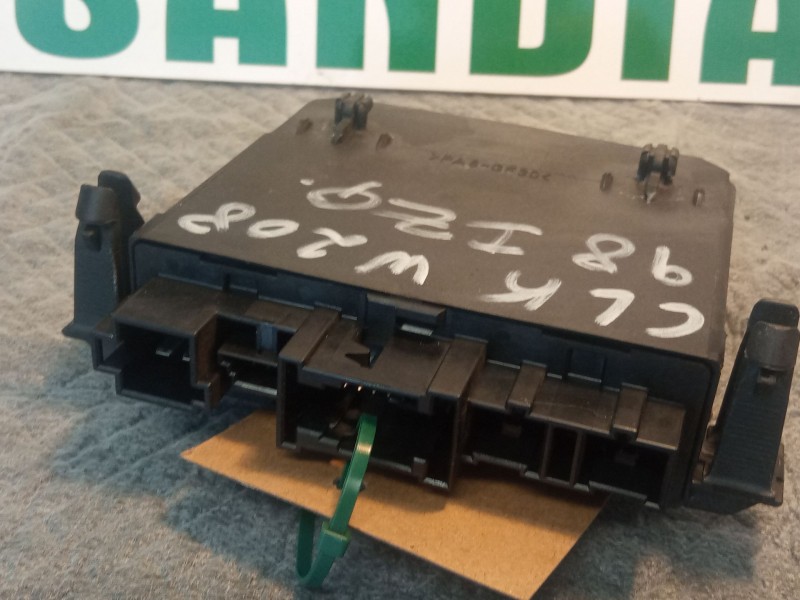 Recambio de centralita cierre para mercedes-benz 320 clk referencia OEM IAM 2088200326  