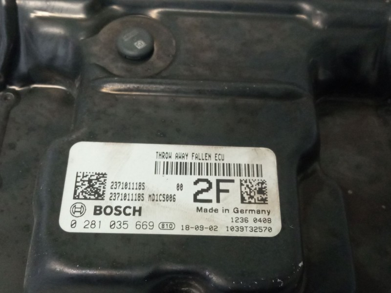 Recambio de centralita motor para dacia dokker referencia OEM IAM 237101118S  0281035669