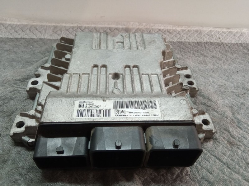 Recambio de centralita motor para peugeot 207 referencia OEM IAM S180075002H  