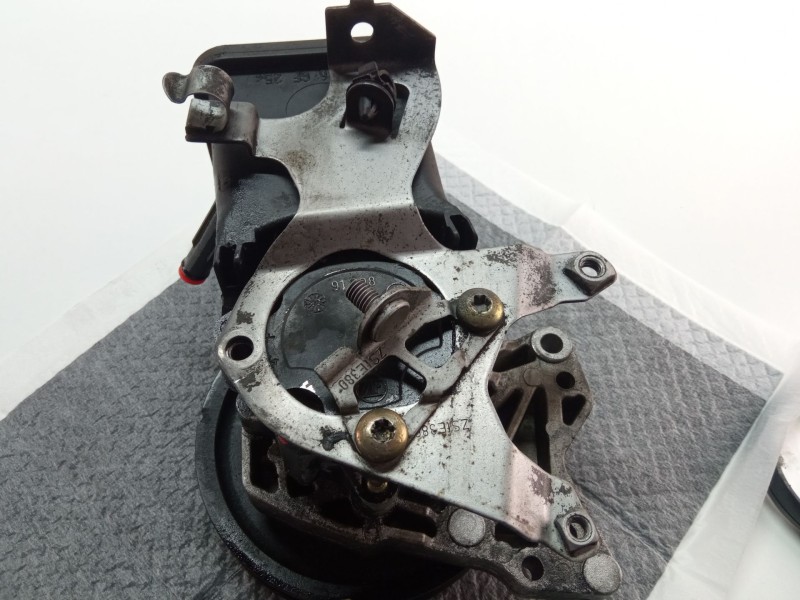 Recambio de bomba direccion mecánica para bmw 3 (e46) 320 d referencia OEM IAM 04130095  