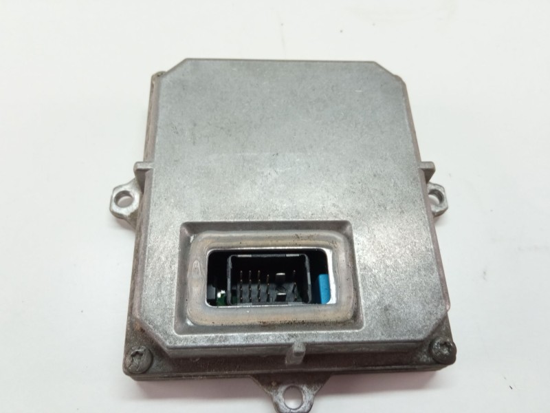 Recambio de centralita faros xenon para peugeot 407 premium 2.0 hdi 136cv 407 premium hdi referencia OEM IAM 1307329095  