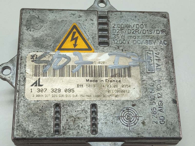 Recambio de centralita faros xenon para peugeot 407 premium 2.0 hdi 136cv 407 premium hdi referencia OEM IAM 1307329095  