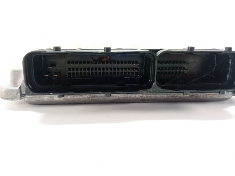 Recambio de centralita motor para opel vectra b (j96) 2.2 dti 16v (f19) referencia OEM IAM 0281010271  