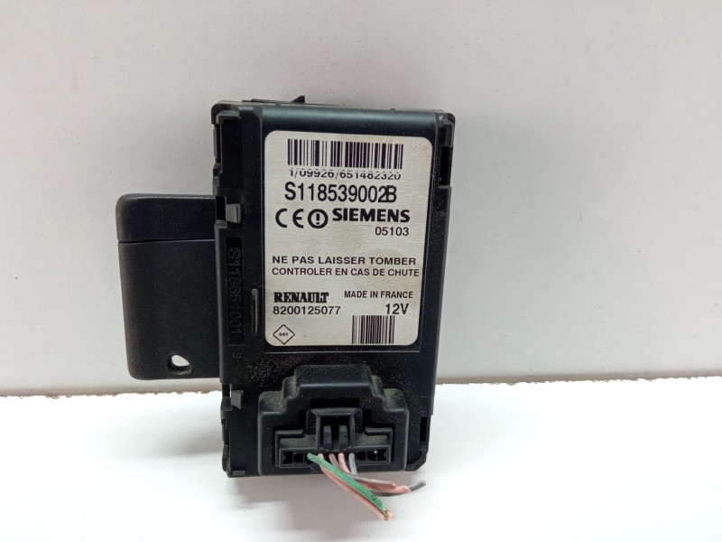 Recambio de conmutador de arranque para renault megane scenic 1.5d 100cv k9k f7 referencia OEM IAM   