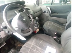 renault megane scenic del año 2006