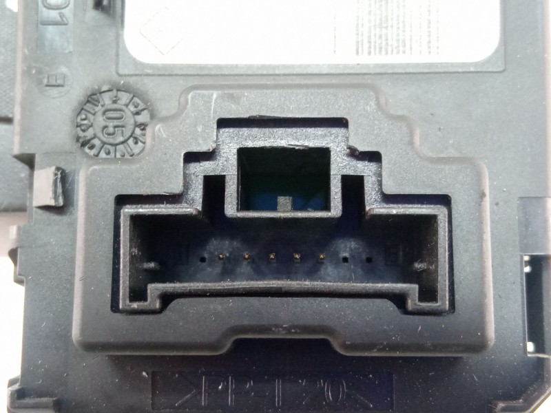 Recambio de llave tarjeta encendido para renault megane scenic 1.5dci 106 cv referencia OEM IAM 8200125077  S118539002D SIEMENS