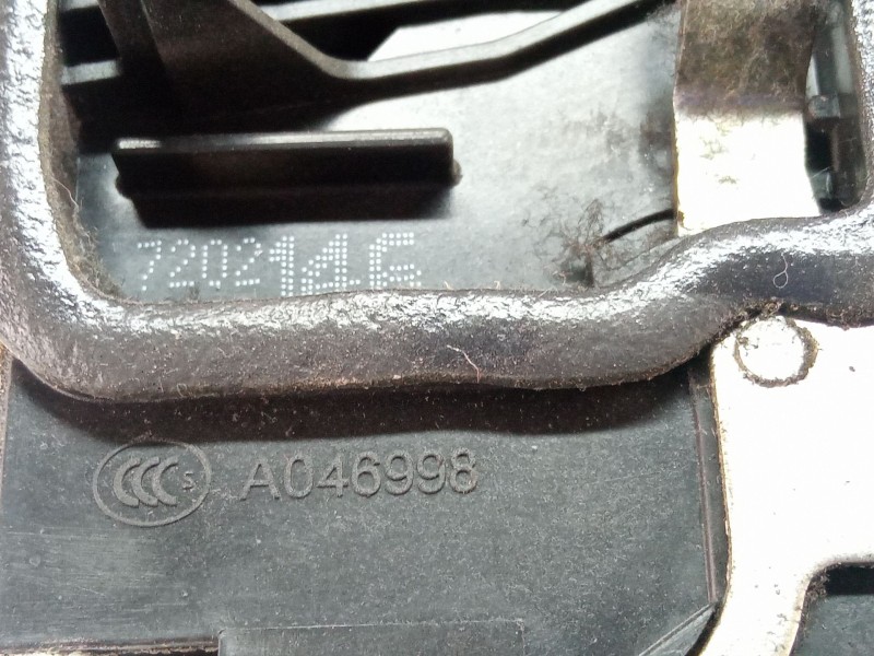 Recambio de cerradura puerta delantera derecha para bmw x3 (e83) xdrive 20 d referencia OEM IAM 7202146  A046998