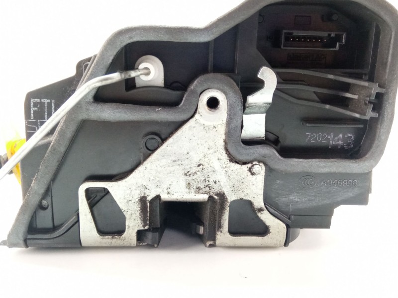 Recambio de cerradura puerta delantera izquierda para bmw x3 (e83) xdrive 20 d referencia OEM IAM 7202143  