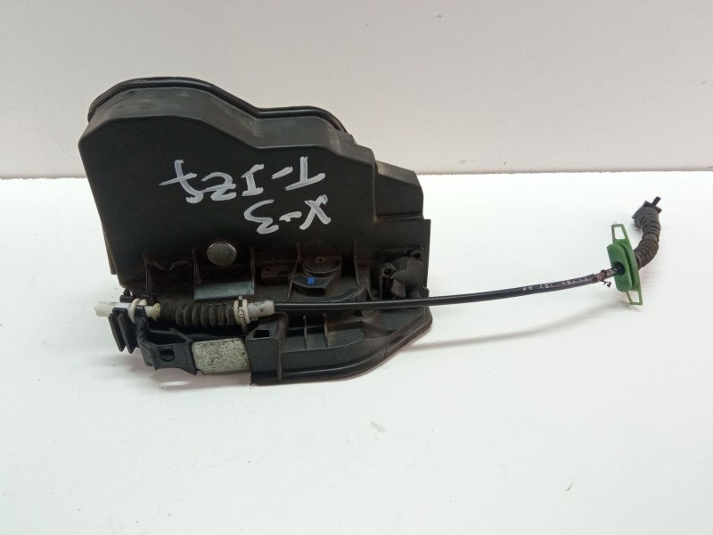 Recambio de cerradura puerta trasera izquierda para bmw x3 (e83) xdrive 20 d referencia OEM IAM 7202147  