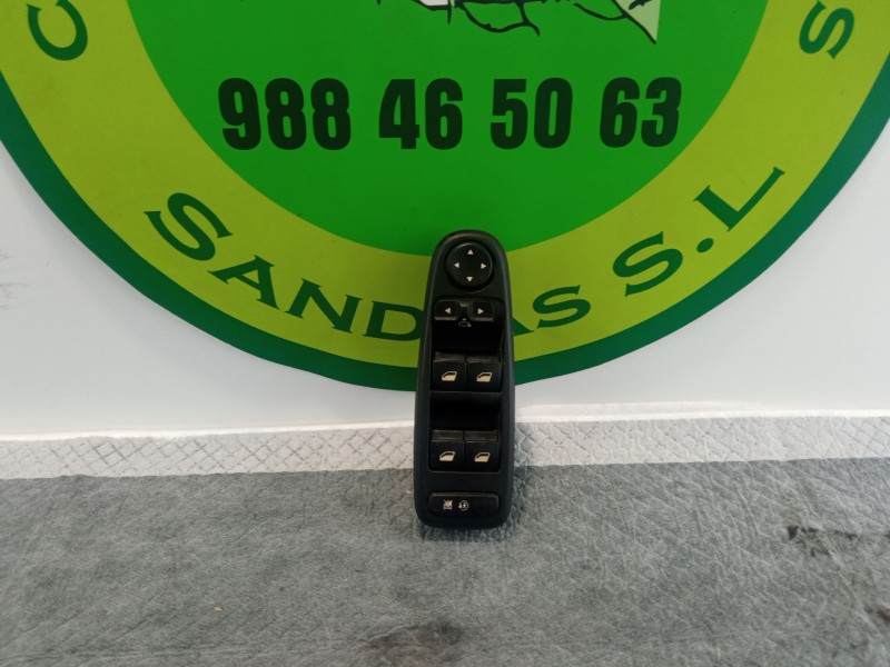 Recambio de mando elevalunas delantero izquierdo para citroën c4 referencia OEM IAM 96639383ZD  