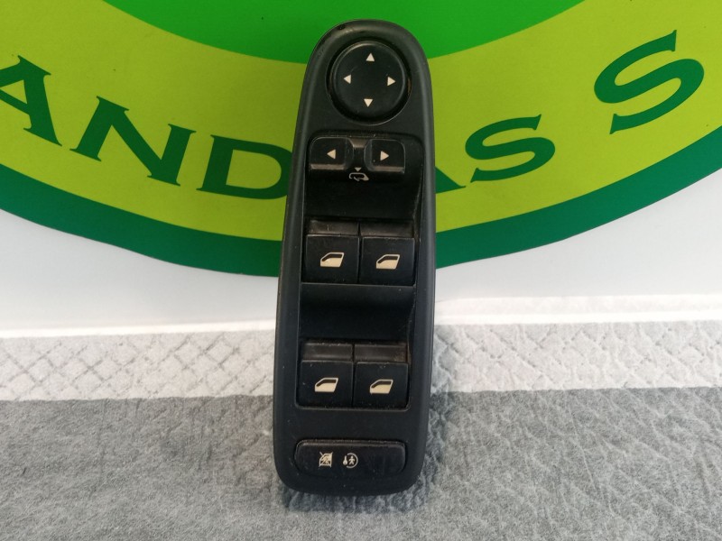 Recambio de mando elevalunas delantero izquierdo para citroën c4 referencia OEM IAM 96639383ZD  