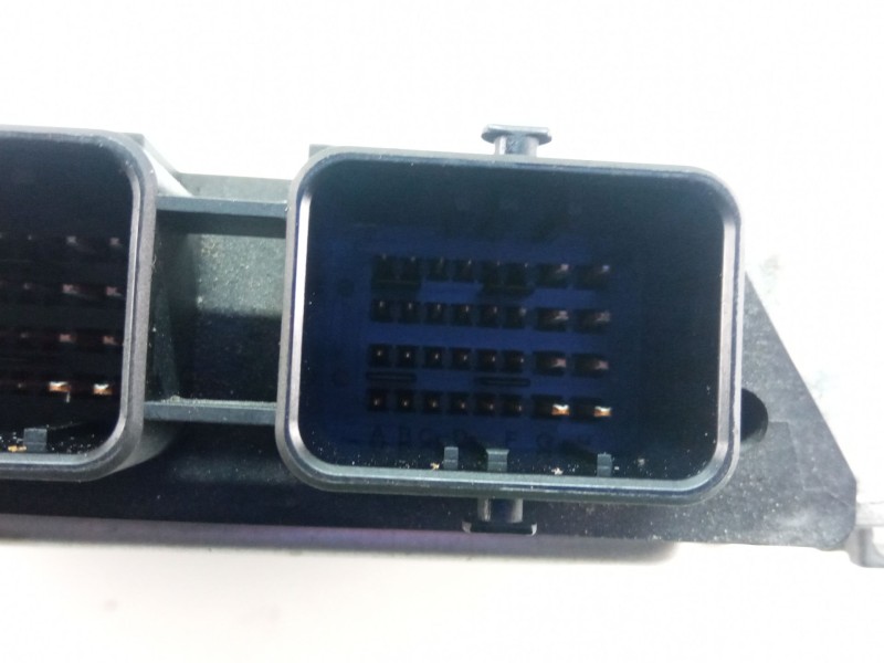 Recambio de centralita motor para citroën c4 picasso 1.6 hdi 109 cv 9hz referencia OEM IAM 9665674480  0281014729