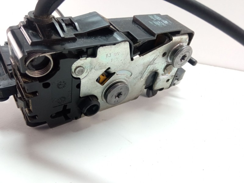 Recambio de cerradura puerta trasera izquierda para citroën c4 picasso 1.6 hdi 109 cv 9hz referencia OEM IAM   