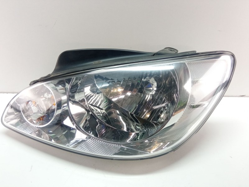 Recambio de faro delantero izquierdo para hyundai getz referencia OEM IAM   