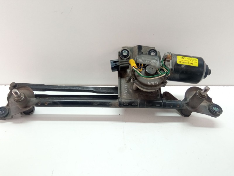 Recambio de motor limpiaparabrisas delantero para hyundai getz referencia OEM IAM 035247380  981001C100