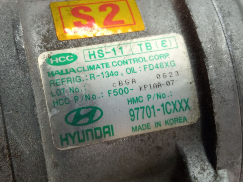 Recambio de compresor aire acondicionado para hyundai getz referencia OEM IAM 977011CXXX  
