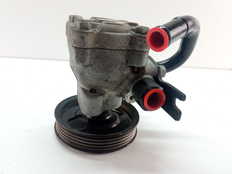 Recambio de bomba direccion mecánica para hyundai getz referencia OEM IAM 571101C080  