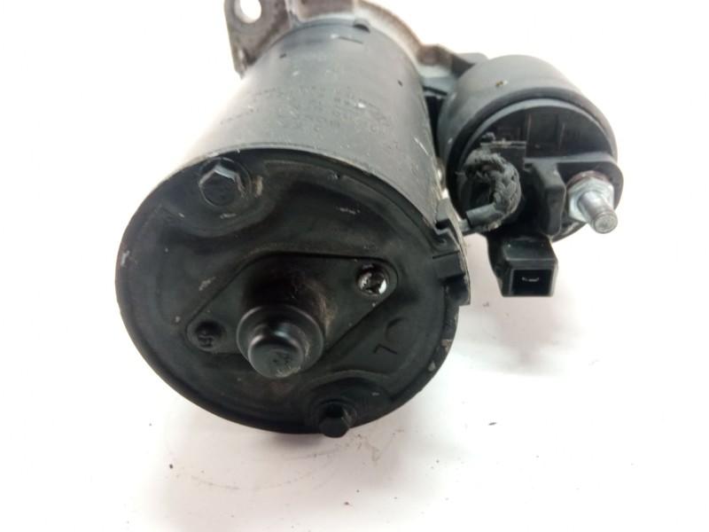 Recambio de motor arranque para volkswagen golf iii 1.9d 65 referencia OEM IAM 0001110076  068911023T