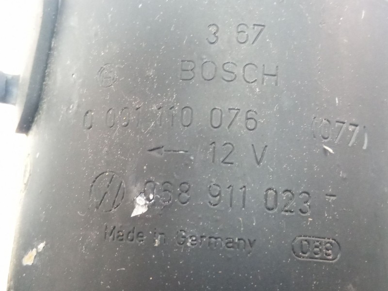 Recambio de motor arranque para volkswagen golf iii 1.9d 65 referencia OEM IAM 0001110076  068911023T