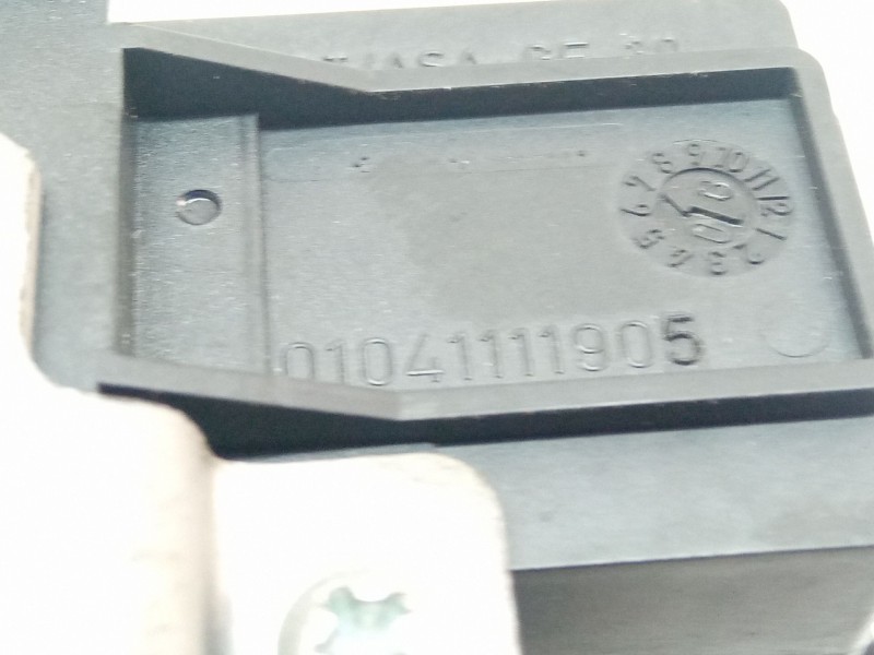 Recambio de cerradura maletero / porton para ford focus ii (da_, hcp, dp) 1.8 tdci referencia OEM IAM 01041111905  