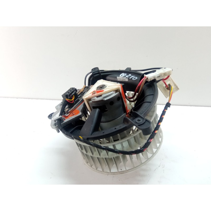 Recambio de motor calefaccion para mercedes-benz e 250 d w210 113 cv 905912 referencia OEM IAM A2108211551  