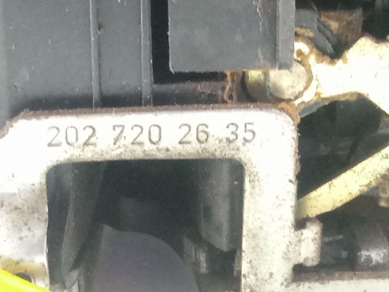 Recambio de cerradura puerta delantera derecha para mercedes-benz e 250 d w210 113 cv 905912 referencia OEM IAM 2027202635  