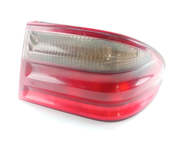 Recambio de piloto trasero derecho para mercedes-benz e 250 d w210 113 cv 905912 referencia OEM IAM A2108203464  