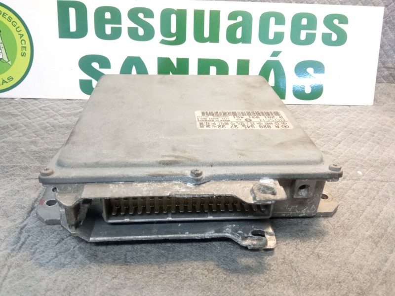 Recambio de centralita motor para mercedes-benz e 250 d w210 113 cv 905912 referencia OEM IAM a0205453732  0281001461