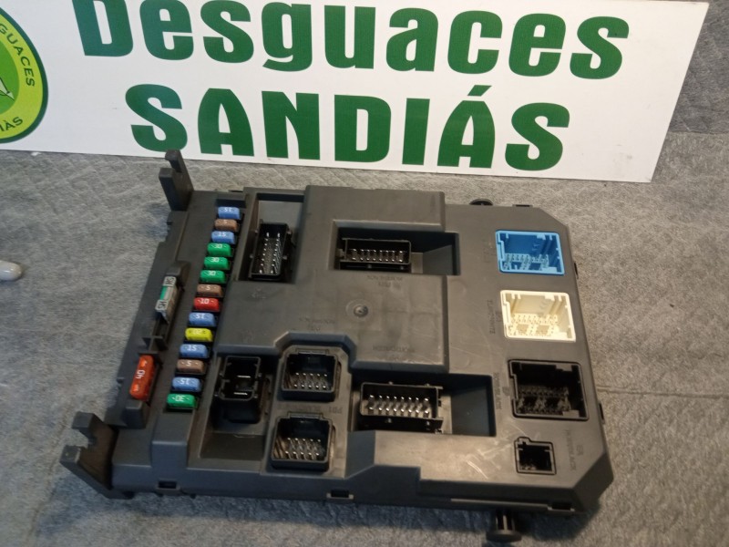 Recambio de caja reles / fusibles para peugeot 207/207+ (wa_, wc_) 1.6 hdi referencia OEM IAM 9674016680  