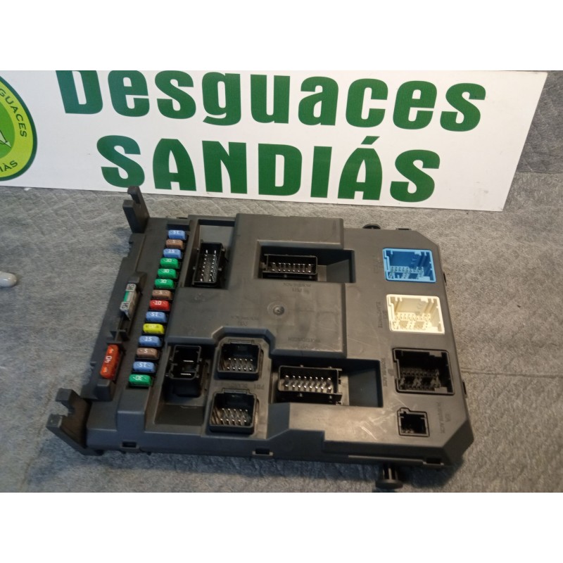 Recambio de caja reles / fusibles para peugeot 207/207+ (wa_, wc_) 1.6 hdi referencia OEM IAM 9674016680  